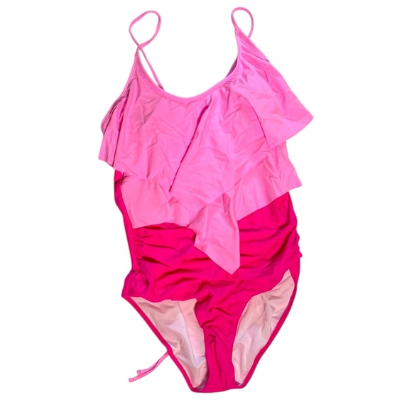 Live show Swimwear unlisted, listed 7/8 8 pm Est like listing do not purchase - Picture 3 of 7